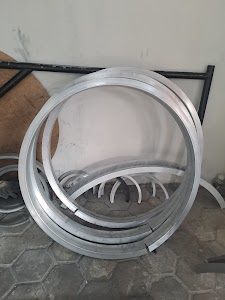 SKL kusen aluminium place picture